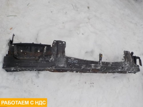 Усилитель переднего бампера